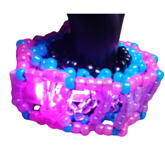 Purple Blue Kandi Carousel Cuff, Glow-in-Dark Pony Beads and A Light - Picture 3 of 5